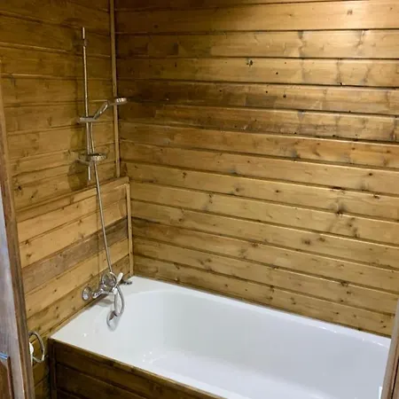 Les Шале Vezzani